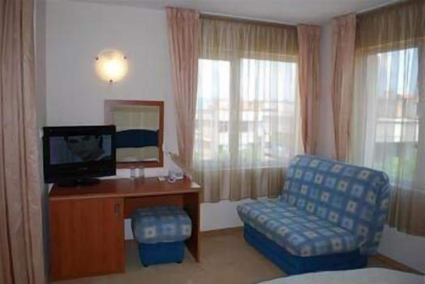 Italia Hotel Nesebar Bagian luar foto
