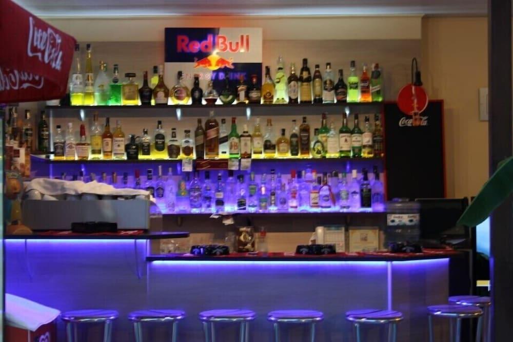 Italia Hotel Nesebar Bagian luar foto
