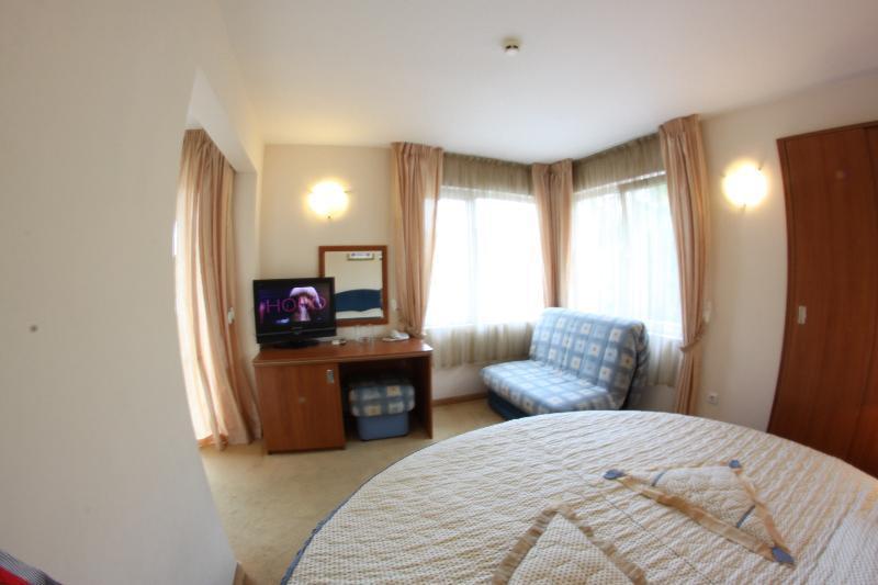 Italia Hotel Nesebar Bagian luar foto
