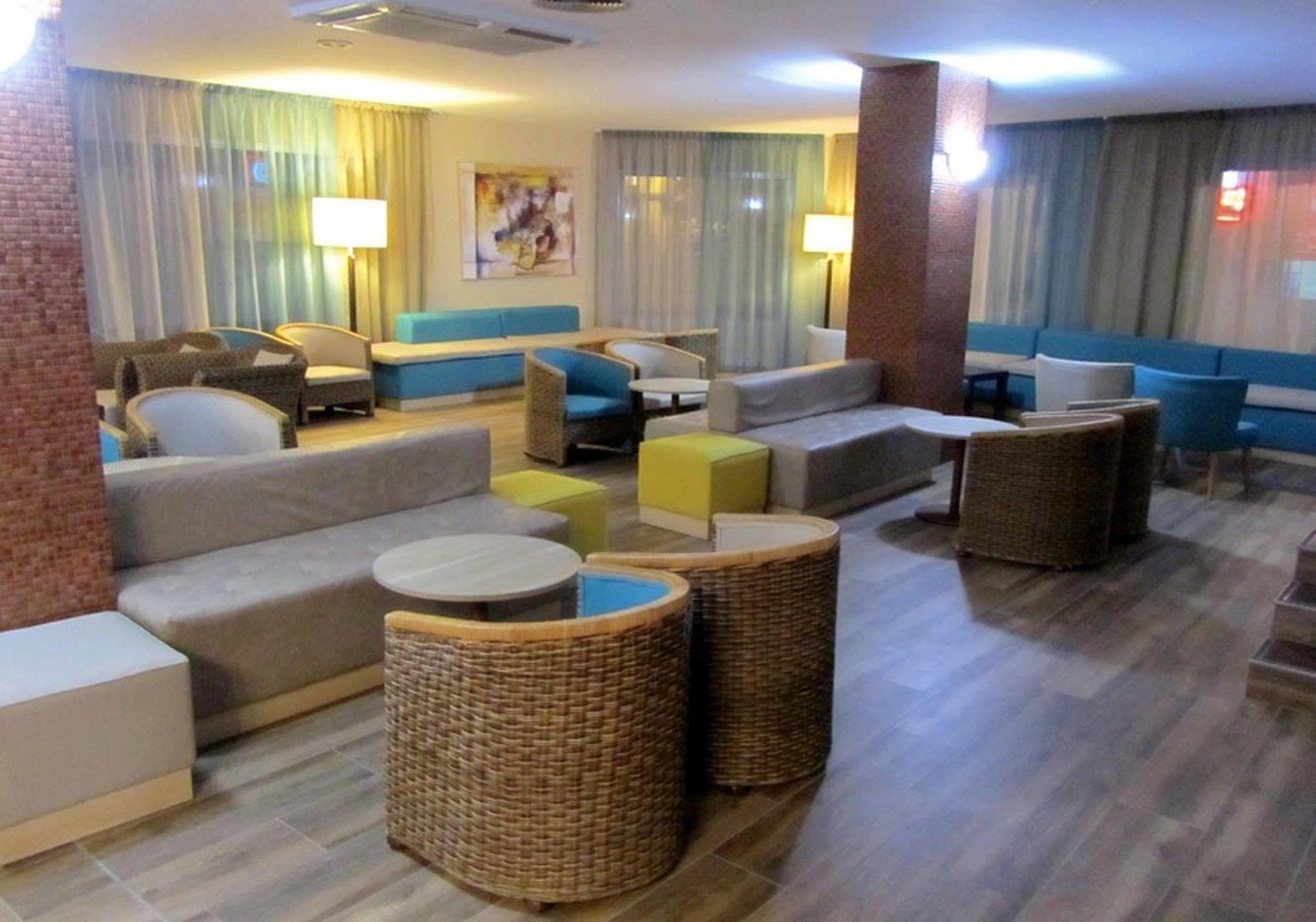 Italia Hotel Nesebar Bagian luar foto